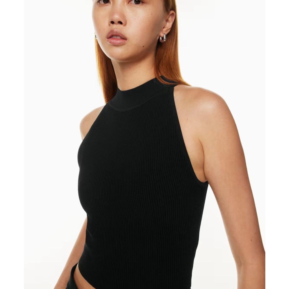 Babaton Sculpt Knit Mockneck Halter Top